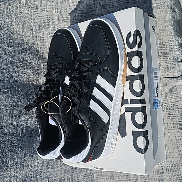 Adidas Men Size 13 Courtbeat Court Beat tennis shoe NEW with Box black white red - Picture 7 of 13